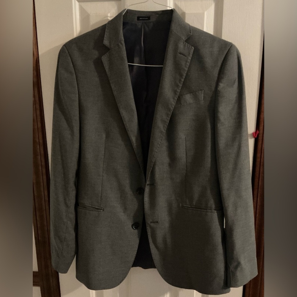 JF J.Ferrar Charcoal Men’s Suit 38R/32x32